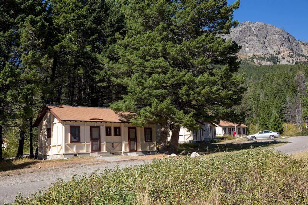 Rising Sun Motor Inn East Glacier Park Village Exterior foto